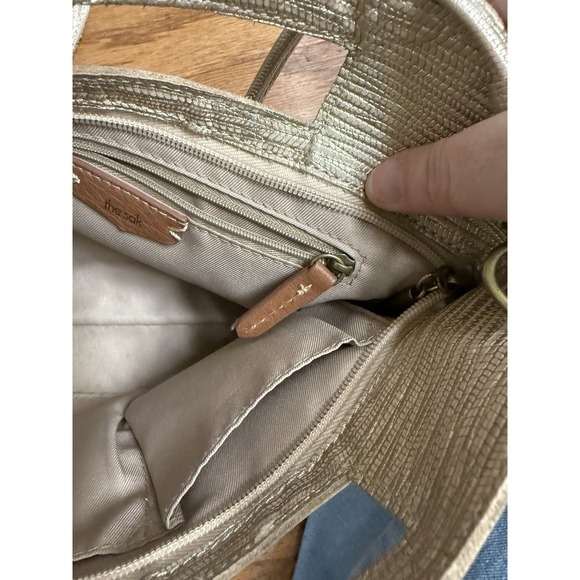 THE SAK Linden Leather Crossbody Clutch Handbag Gold Metallic Removable Strap - Picture 9 of 14